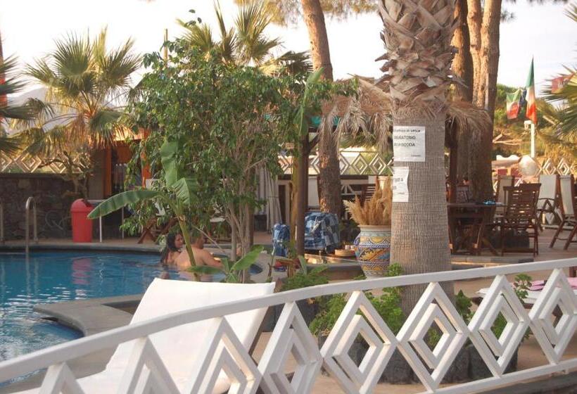 בית מלון כפרי Al Togo Fitness & Relax