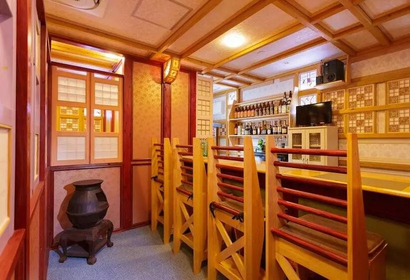 ホテル At Inn