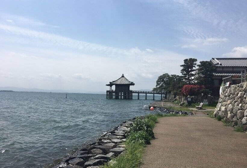 酒店 Biwako Ryokusuitei