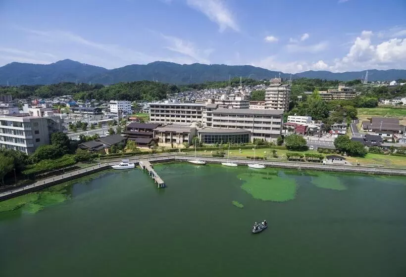 酒店 Biwako Ryokusuitei