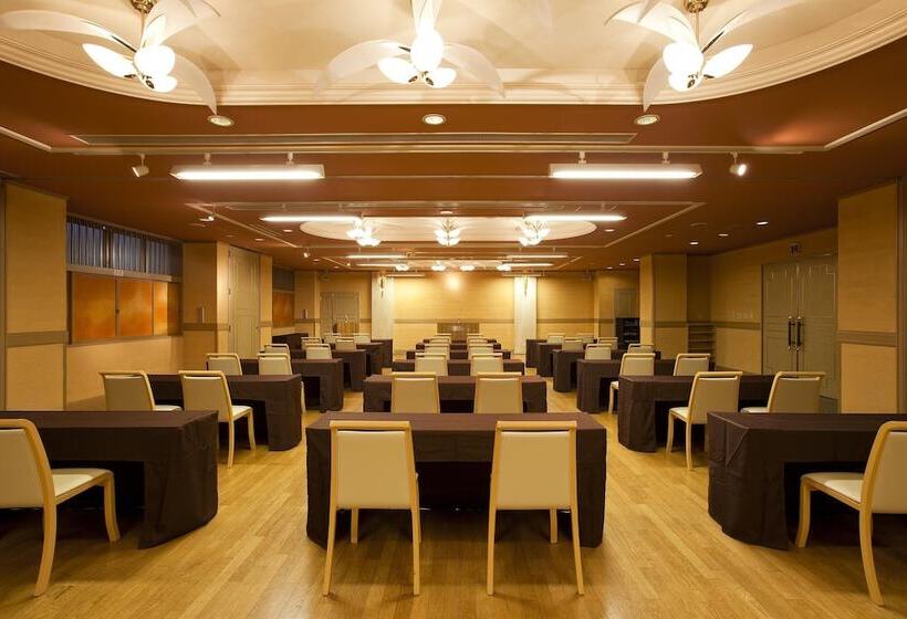 酒店 Biwako Ryokusuitei