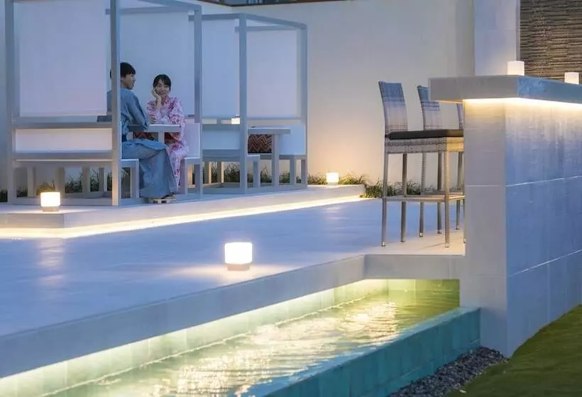 酒店 Biwako Ryokusuitei