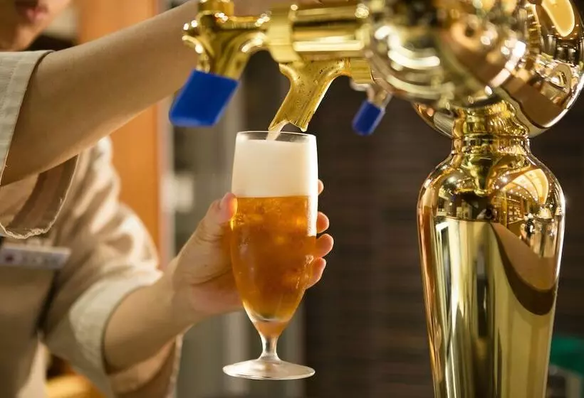 酒店 Biwako Ryokusuitei