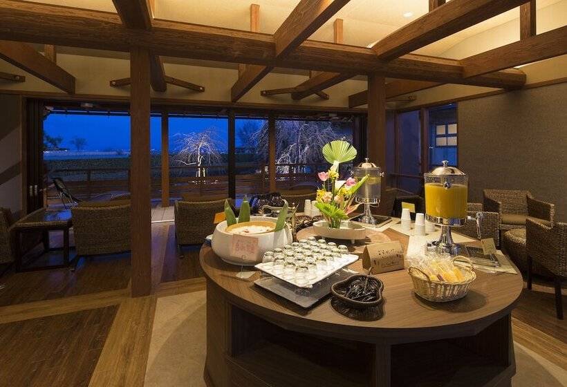 酒店 Biwako Ryokusuitei