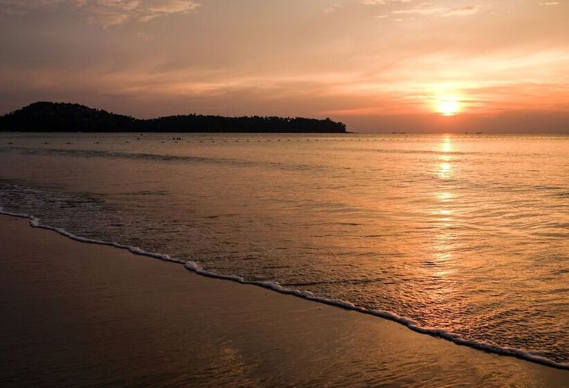 ホテル Cassia Phuket   A Brand Of Banyan Group