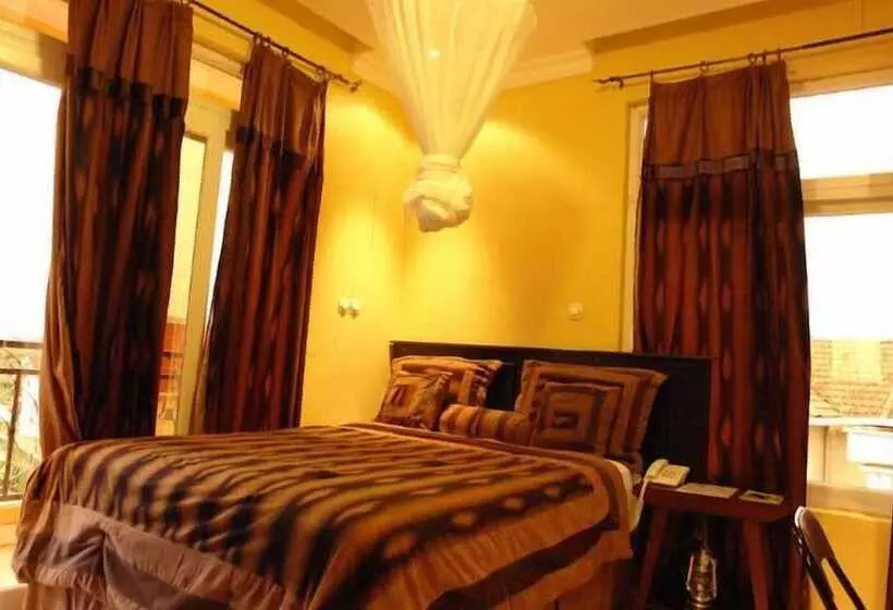 هتل Kwetu Residence Inn