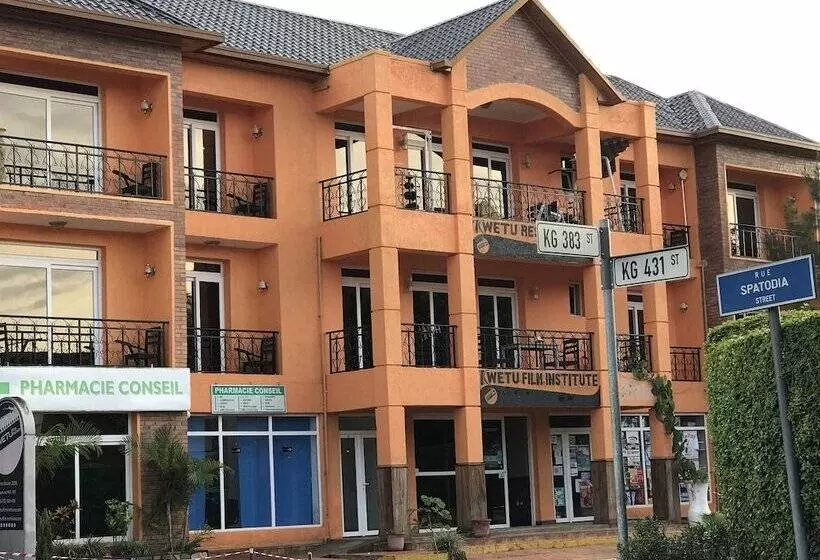 هتل Kwetu Residence Inn