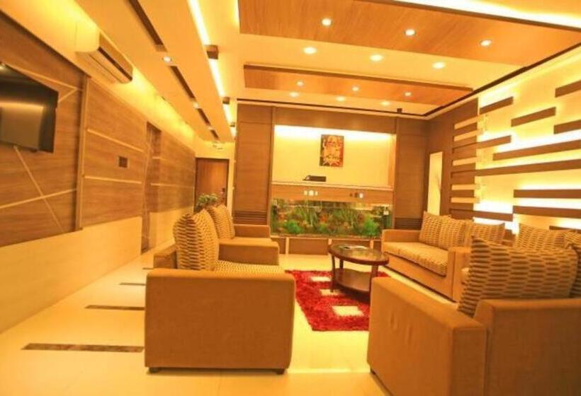 هتل Mirage Regency