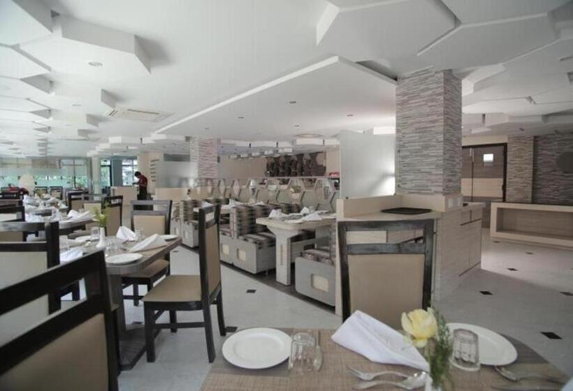 هتل Mirage Regency