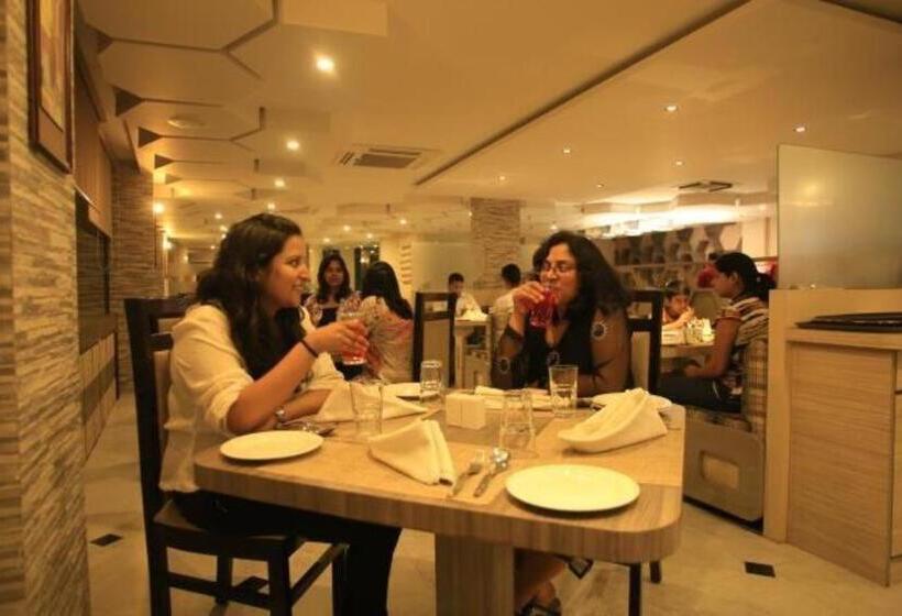 هتل Mirage Regency