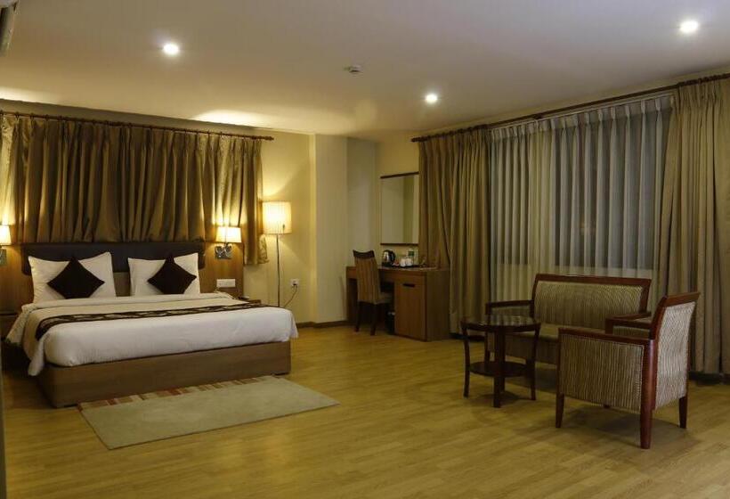 هتل Mirage Regency