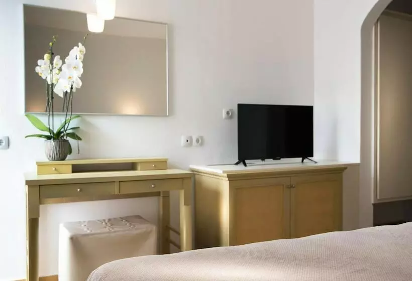 Mistral Hotel   Adults Only