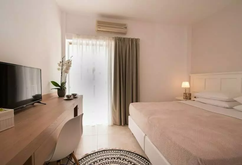 Mistral Hotel   Adults Only