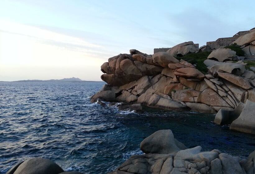 ホテル Vallemare Residence E Studios