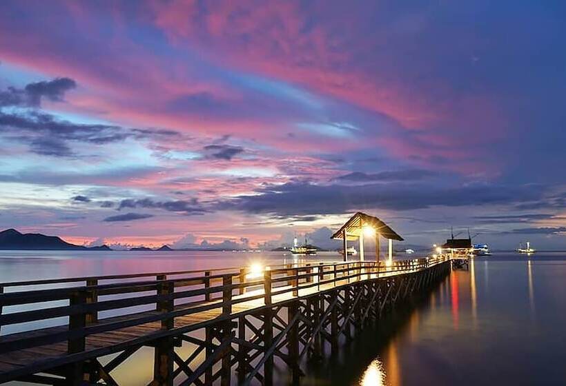 La Prima Hotel Flores