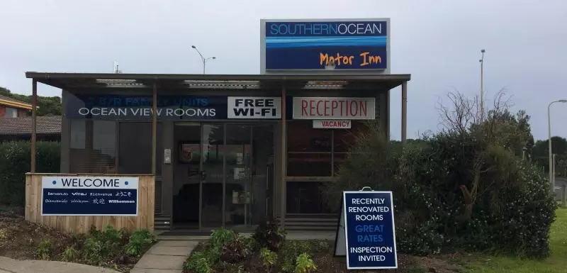 汽车旅馆  Southern Ocean Motor Inn