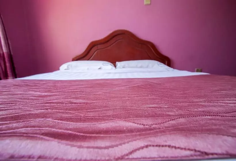 Parkview Safari Hotel And Apartments