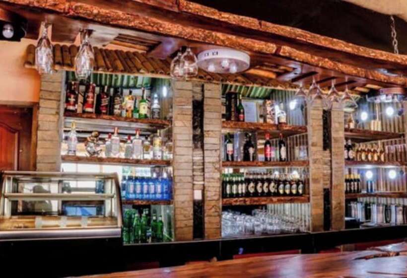 Parkview Safari Hotel And Apartments