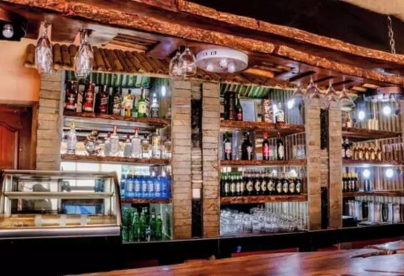 Parkview Safari Hotel And Apartments