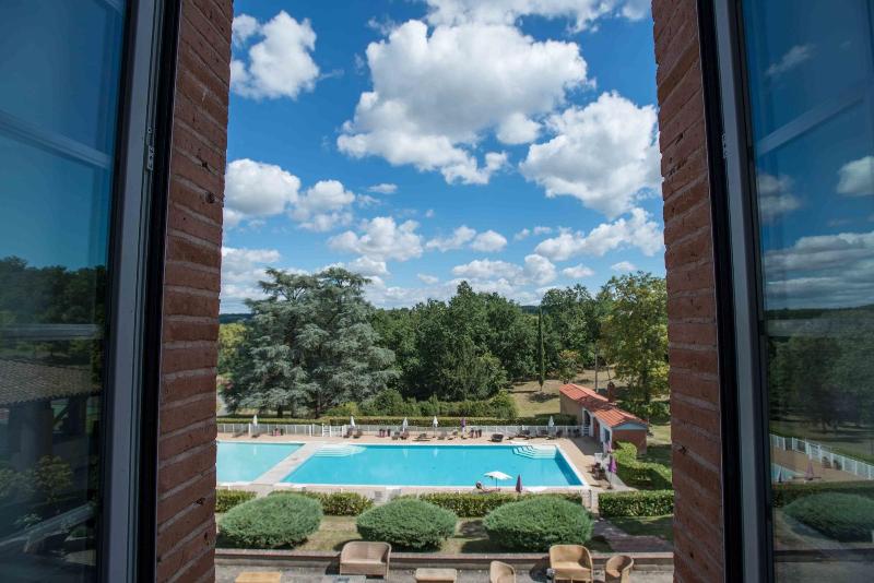 פנסיון Chateau De Loubejac