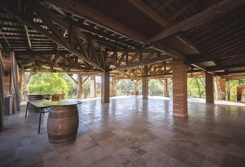 膳宿费 Chateau De Loubejac