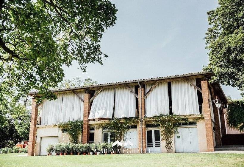 פנסיון Chateau De Loubejac