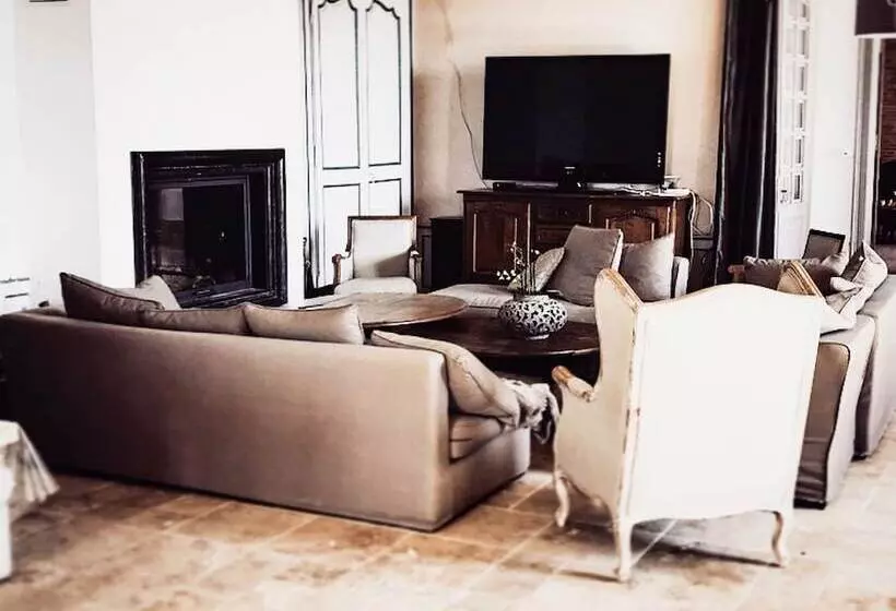 膳宿费 Chateau De Loubejac