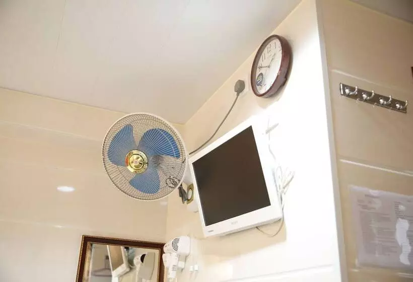 پانسیون Holland Guest House