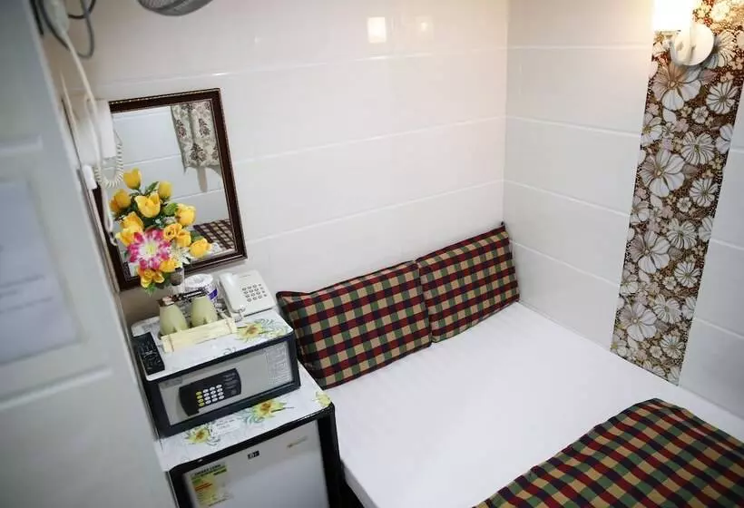 پانسیون Holland Guest House