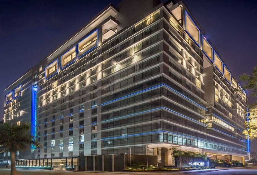 리조트 Le Méridien Dhaka