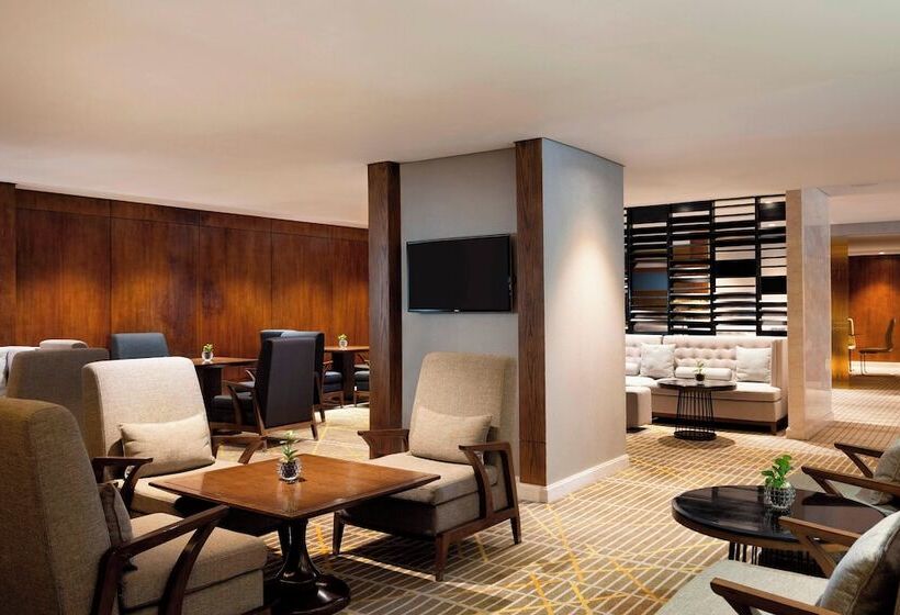 리조트 Le Méridien Dhaka