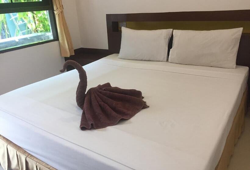 Resort Lucky Mother Bungalow