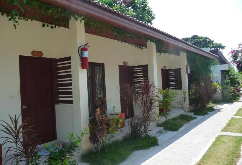 Resort Lucky Mother Bungalow