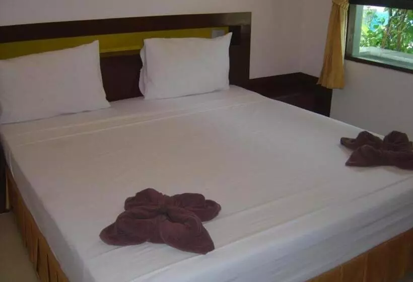 Resort Lucky Mother Bungalow