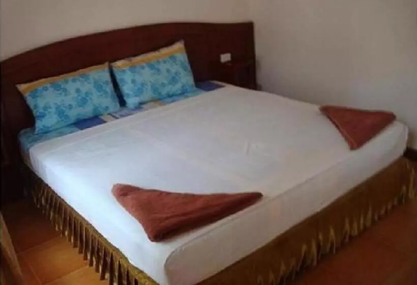 Resort Lucky Mother Bungalow