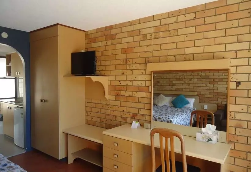 Tannum On The Beach Motel