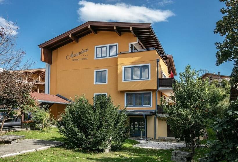 Appart Hotel Amadeus