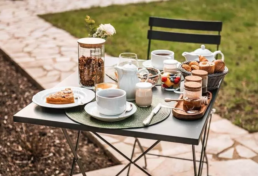 Aamiaismajoitus (B&B) Clos Saint Sulpice