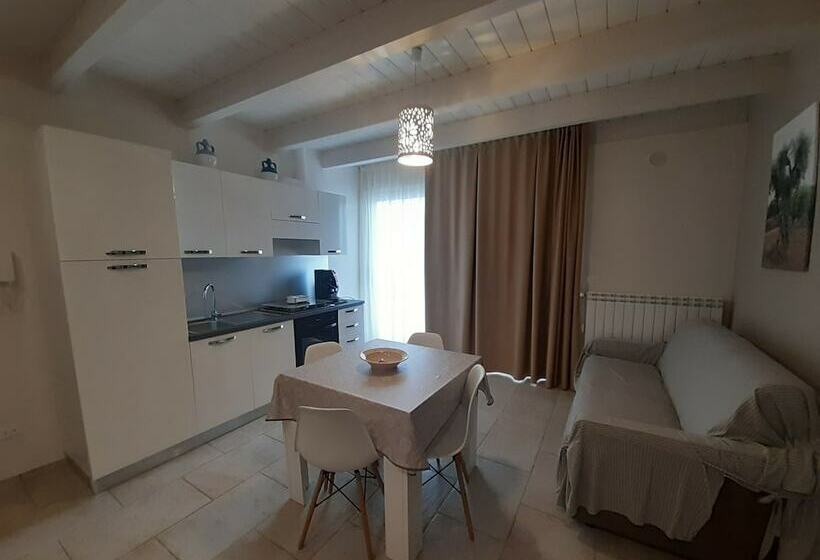 تختخواب و صبحانه Dimora Girolamo Charming Rooms