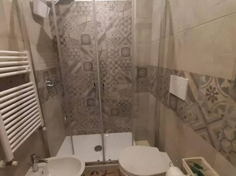 تختخواب و صبحانه Dimora Girolamo Charming Rooms