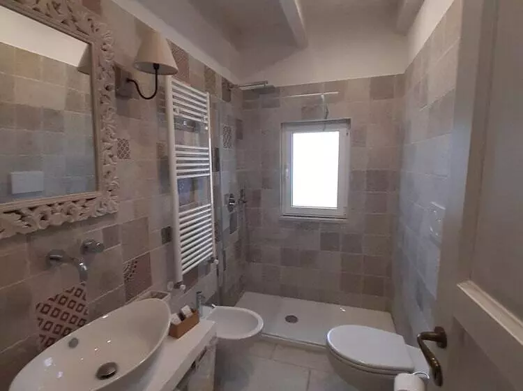 تختخواب و صبحانه Dimora Girolamo Charming Rooms