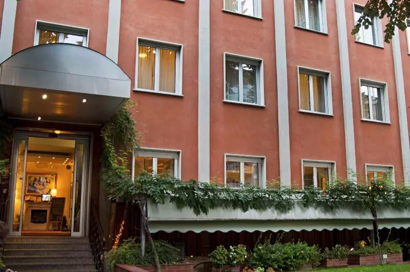Eco Hotel Milano & Bioriso Restaurant