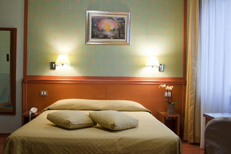 Eco Hotel Milano & Bioriso Restaurant