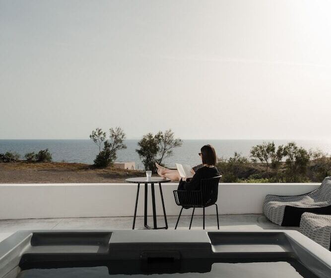 فندق Akri Suites Vourvoulos