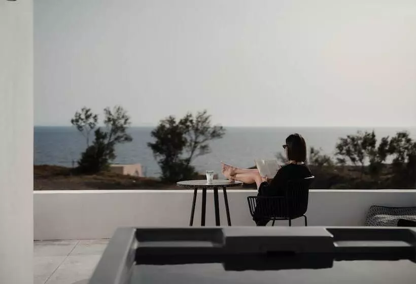 Hotelli Akri Suites Vourvoulos