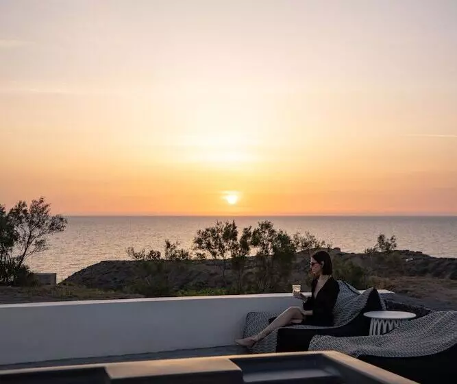 Hotelli Akri Suites Vourvoulos