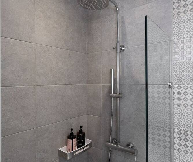 فندق Akri Suites Vourvoulos