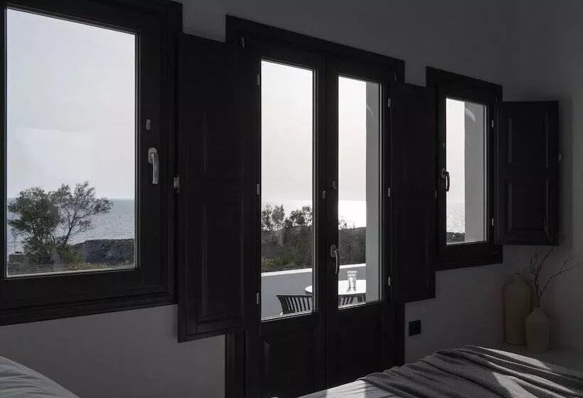 Hotelli Akri Suites Vourvoulos