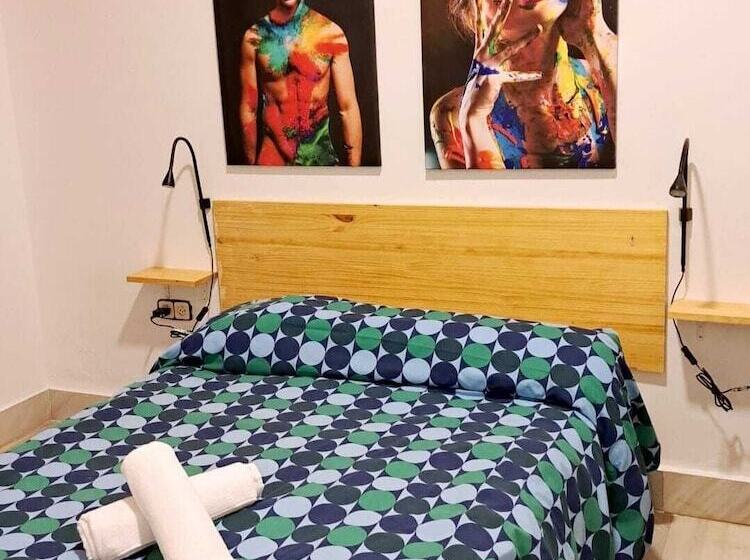 هتل Arc House Plaza