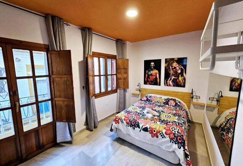 هتل Arc House Plaza